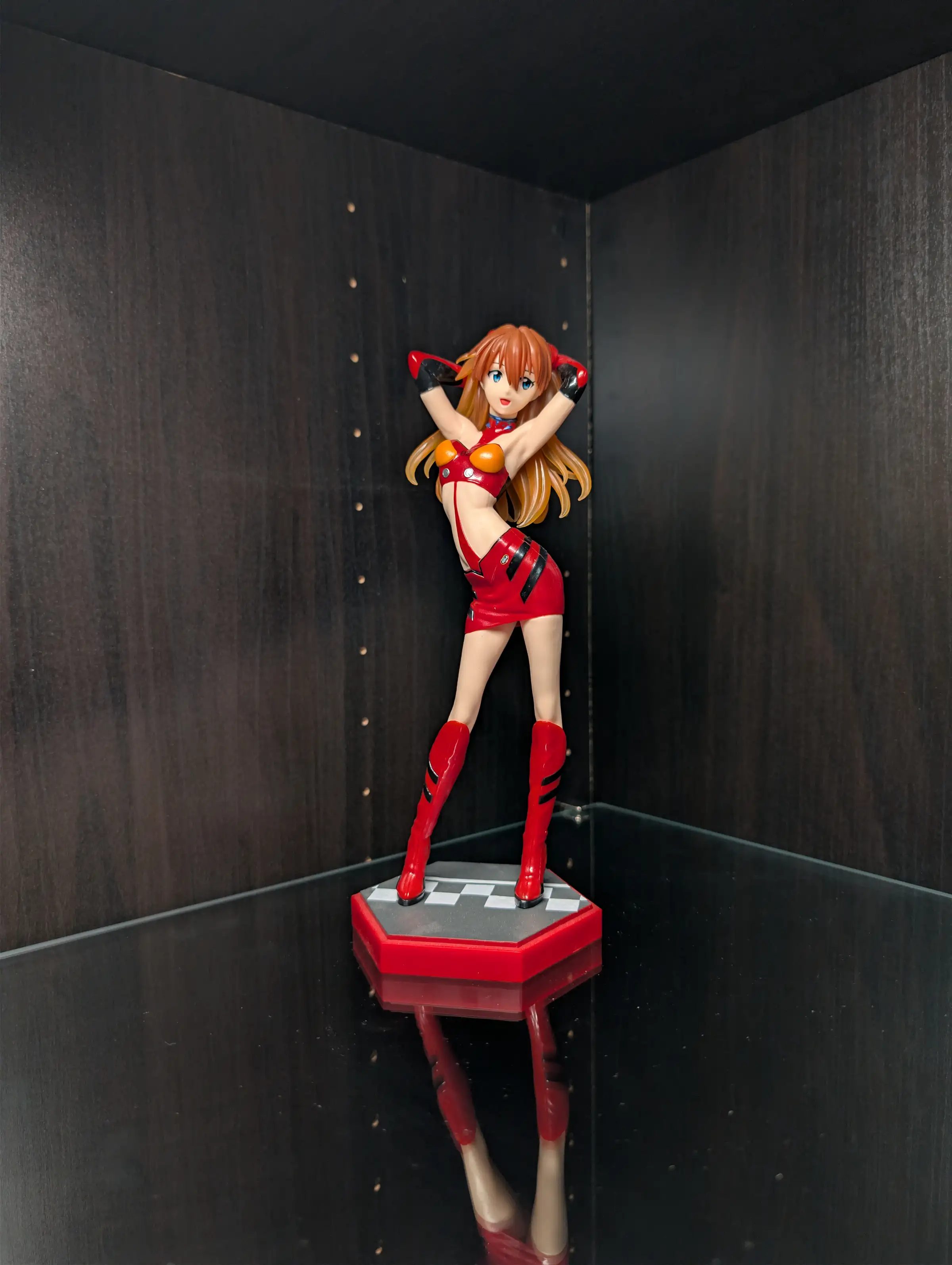 Image of figure Race Queen Asuka
