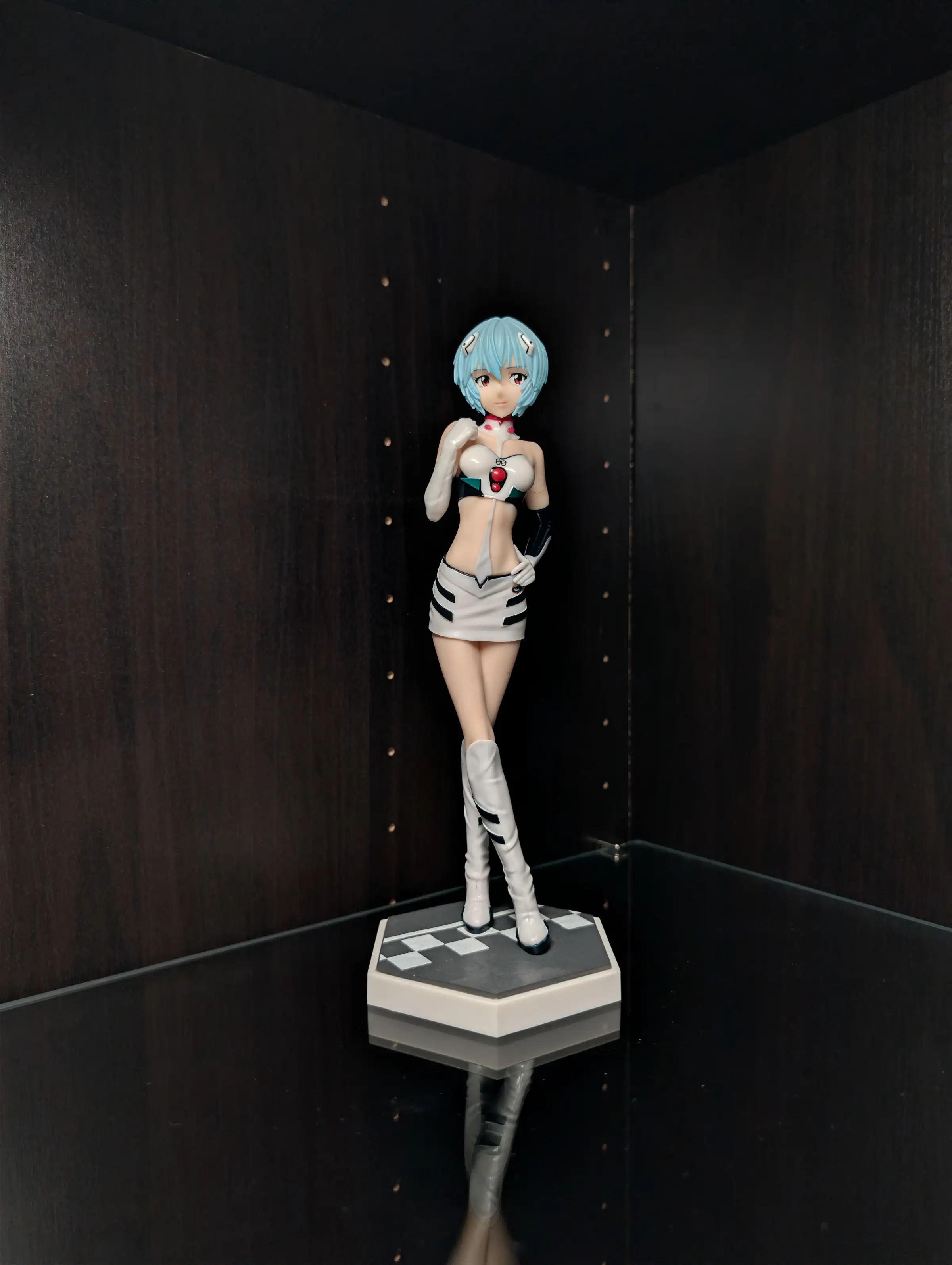 Image of figure Race Queen Rei
