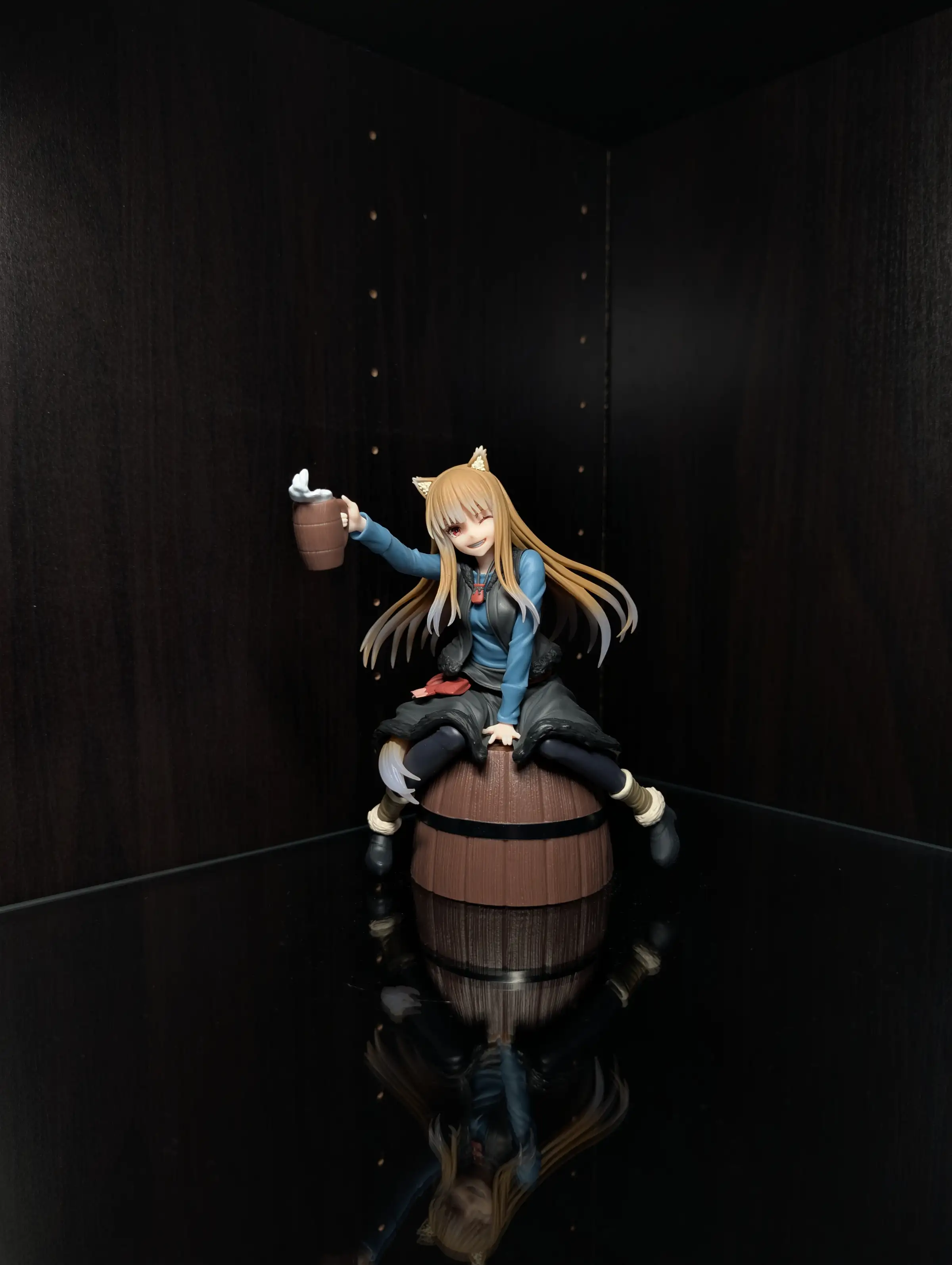 Image of figure Holo